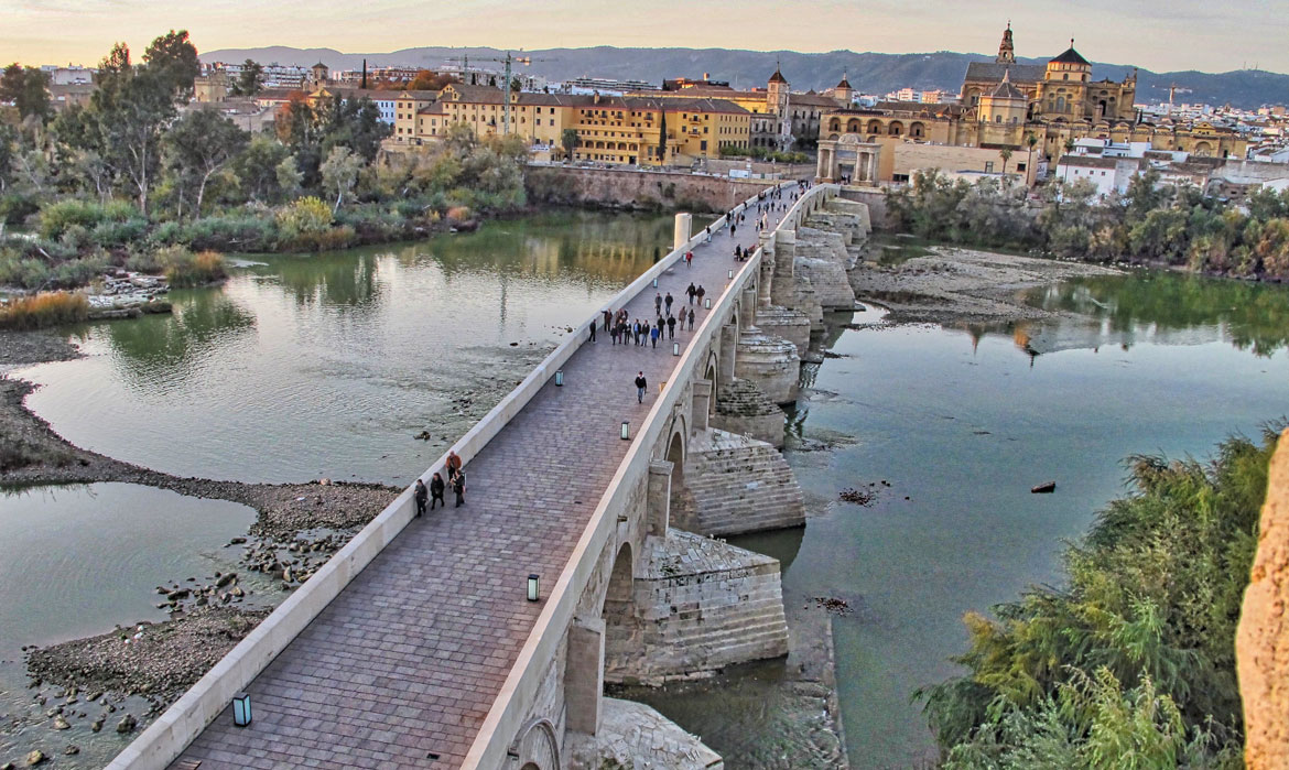 río guadalquivir y Puente romano de córdoba